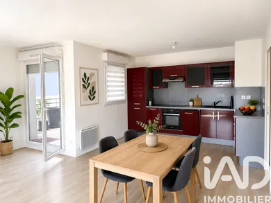 Appartement à L'Isle-d'Abeau (38080)
