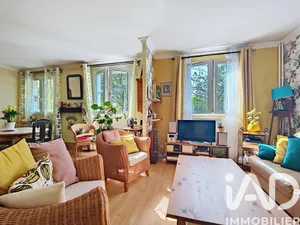 Apartment in Maurepas (78310)