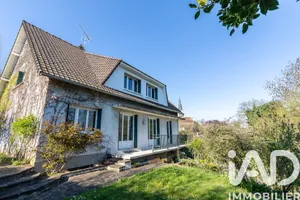 House in Palaiseau (91120)