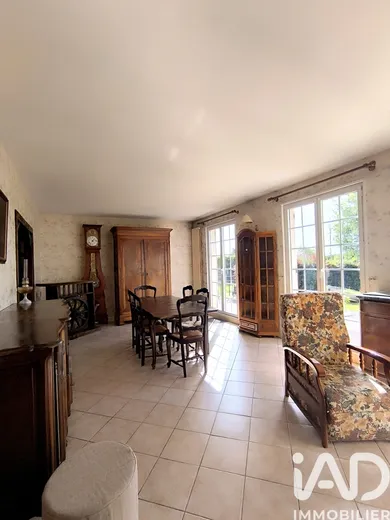 Maison de village à Breuillet (91650)