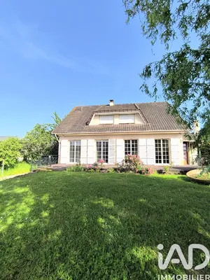 Maison de village à Breuillet (91650)