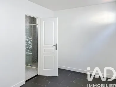 Apartment in Voisenon (77950)