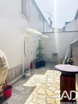 Apartment in Voisenon (77950)