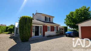 House in Saint-Martin-Belle-Roche (71118)