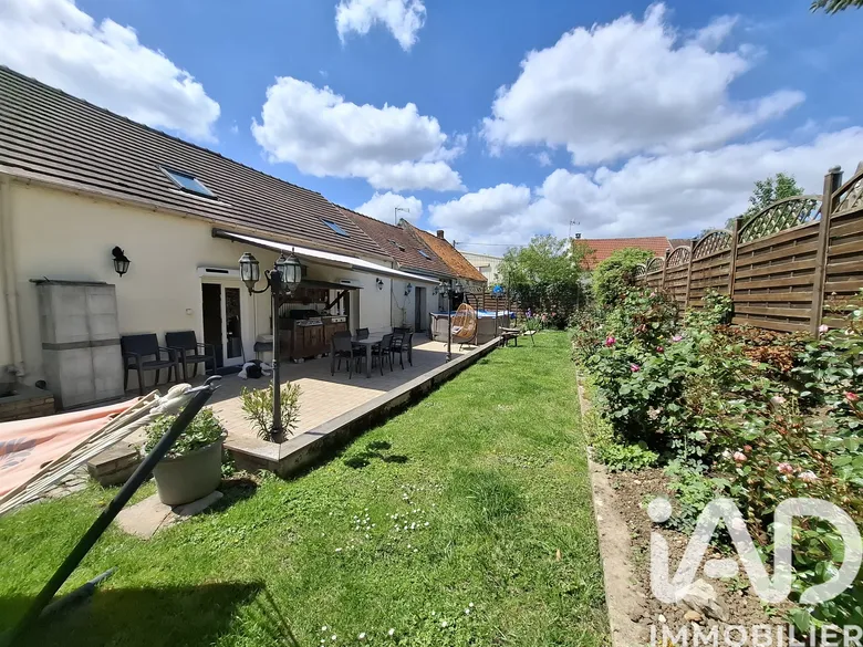 Maison 8 pièces 152 m² · à Ormoy-le-Davien · 152,2 m² · 349 900 €