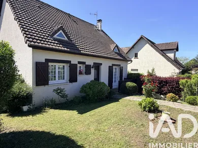House in Périgny (94520)