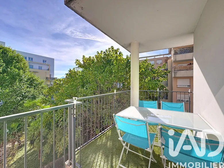 Appartement 4 pièces 80 m² · à Grenoble · 80,3 m² · 135 000 €