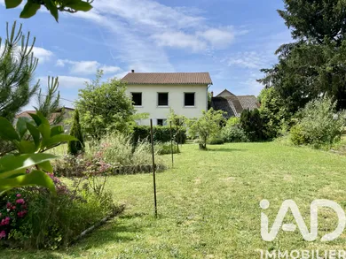 Village house in Mialet (24450)