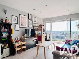 Apartment in Maurepas (78310)
