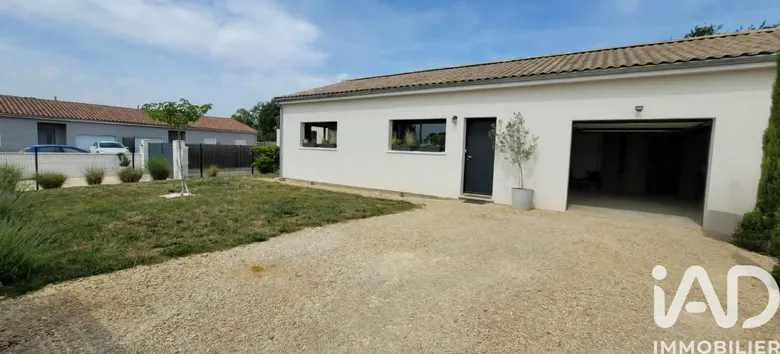 Maison 4 pièces 122 m² · à Nieuil-l'Espoir · 121,9 m² · 305 000 €
