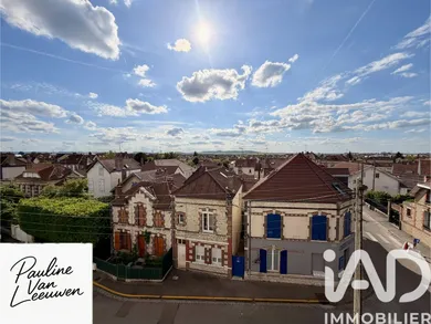 Apartment in Sainte-Savine (10300)