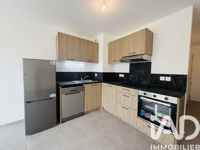 Duplex à Sarrians (84260)