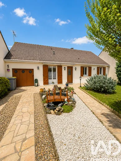 Maison traditionnelle à Claye-Souilly (77410)