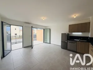 Duplex à Sarrians (84260)