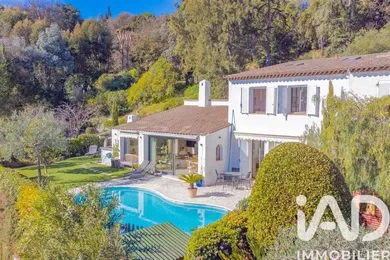 Mansion in Villeneuve-Loubet (06270)