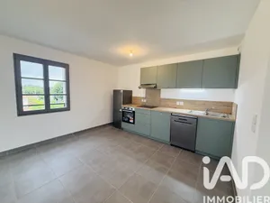 Appartement à Sarrians (84260)
