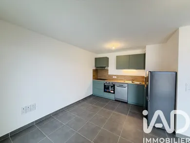 Appartement à Sarrians (84260)