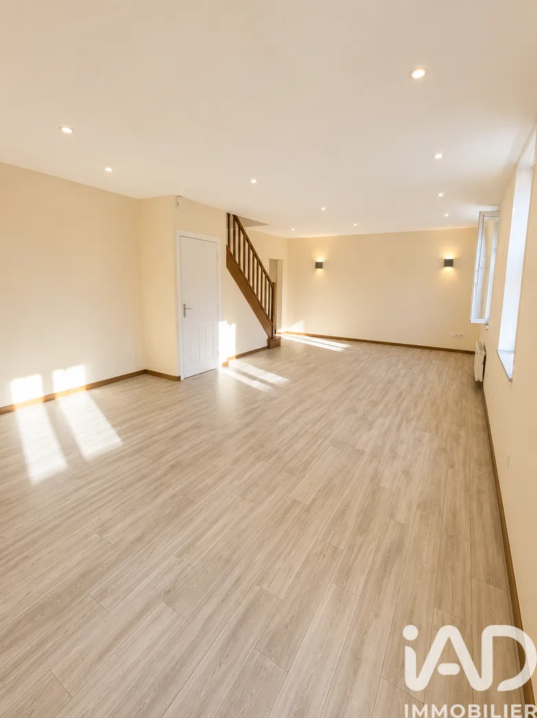 Appartement 5 pièces 90 m² · à La Chapelle-en-Serval · 90 m² · 184 999 €