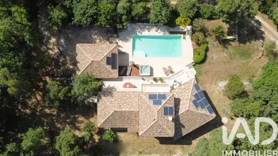Maison à Forcalqueiret (83136)