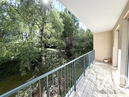 Apartment in Évry (91000)