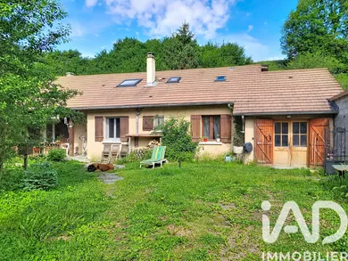 House in Verdaches (04140)