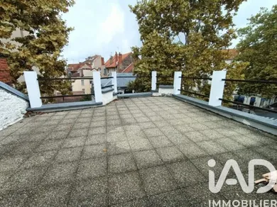 Immeuble à Vichy (03200)