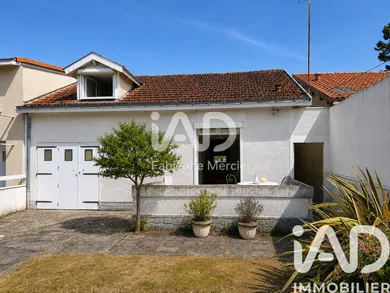 Traditional house in La Plaine-sur-Mer (44770)