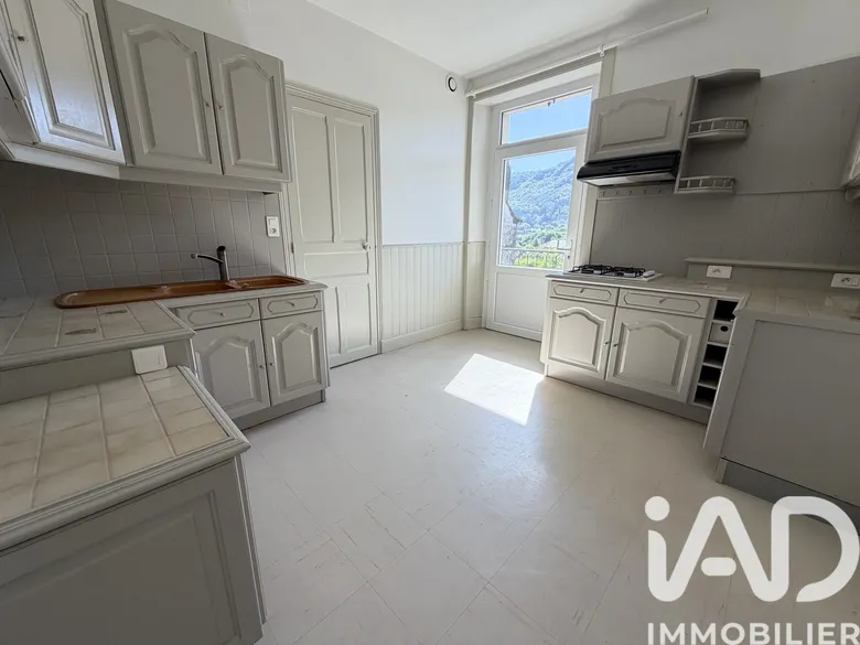 Appartement 2 pièces 41 m² · à Vic-sur-Cère · 41 m² · 49 800 €