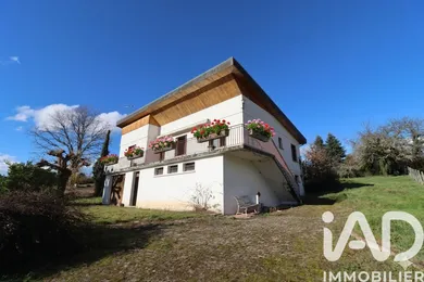 House in Ris (63290)