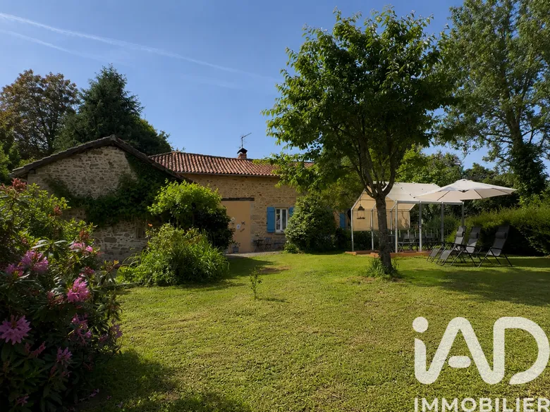 Maison 5 pièces 120 m² · à Maisonnais - sur - Tardoire · 120 m² · 195 000 €