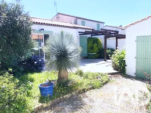 Maison de village à Le Bois-Plage-en-Ré (17580)