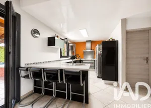 Maison de village à Illy (08200)