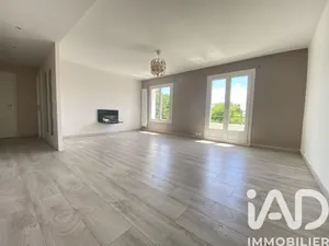 Apartment in Tours (37100)