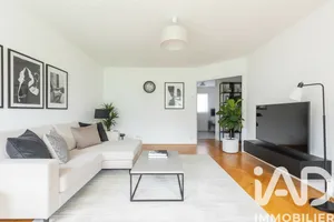 Apartment in Longjumeau (91160)