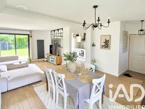 Maison à Précy-sur-Oise (60460)
