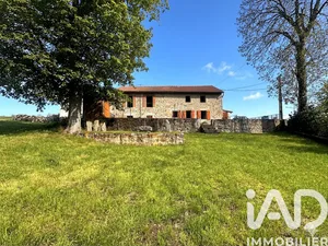 Maison de campagne à Chalmazel (42920)