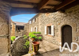 House in Gravières (07140)