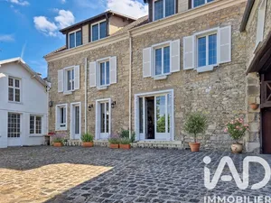 Maison à Viarmes (95270)