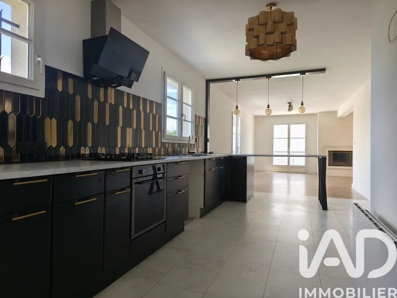 Maison 6 pièces 170 m² · à Vernou-sur-Brenne · 170 m² · 389 000 €