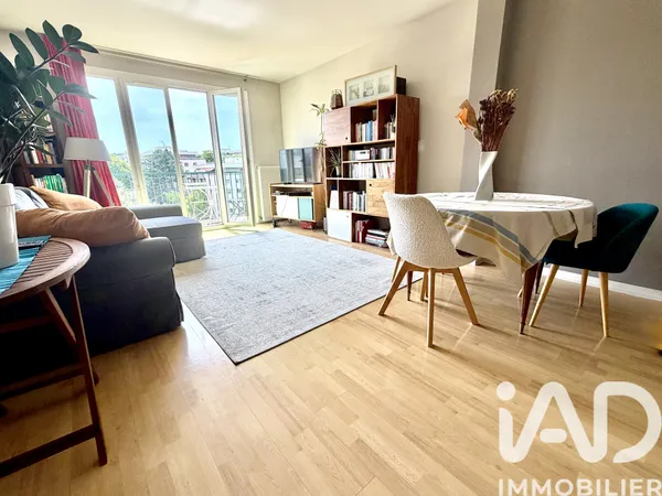 Appartement à Rueil-Malmaison (92500) photo 2