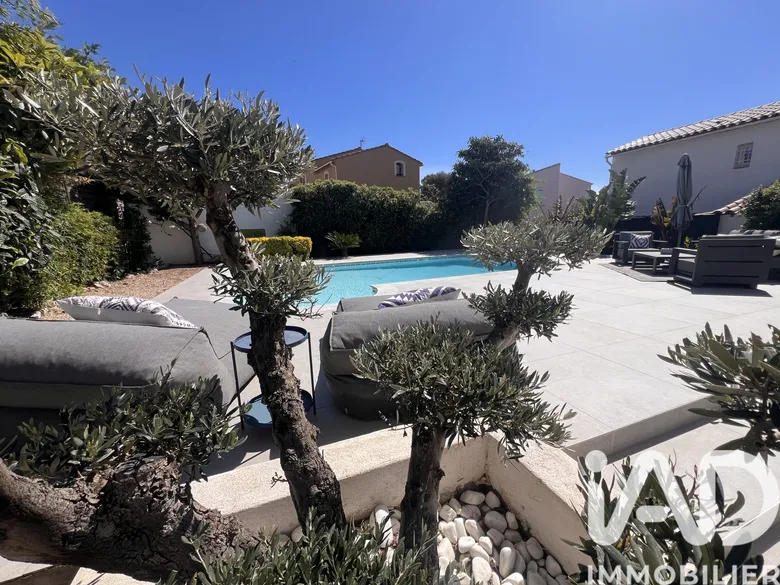 Maison 6 pièces 141 m² · à Six-Fours-les-Plages · 141 m² · 850 000 €