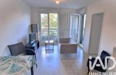 Apartment in Viry-Châtillon (91170)