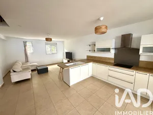 Apartment in Les Trois-Bassins (97426)