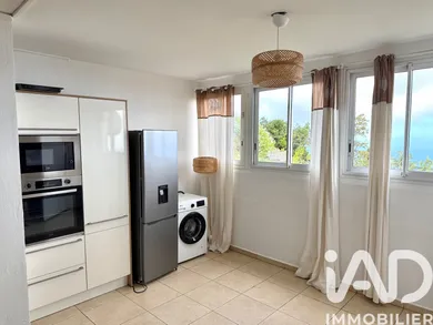 Apartment in Les Trois-Bassins (97426)