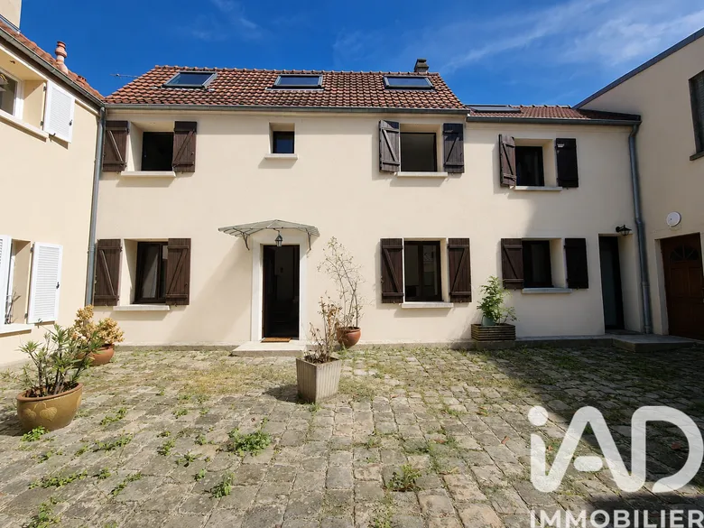 Maison 4 pièces 91 m² · à Deuil-la-Barre · 91 m² · 263 000 €