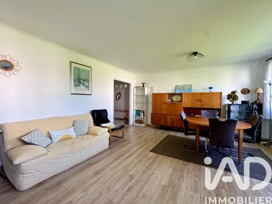 Apartment in Saint-Michel-sur-Orge (91240)