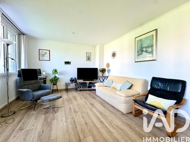 Apartment in Saint-Michel-sur-Orge (91240)