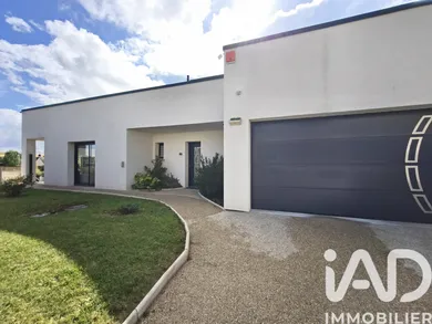 Architectural house in Bouleuse (51170)