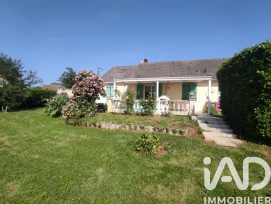 Maison traditionnelle à Cessoy-en-Montois (77520)