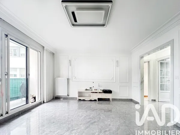 Appartement à Rosny-sous-Bois (93110) photo 2